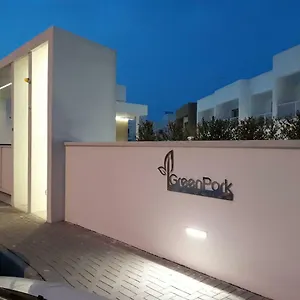 Park Apartment